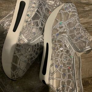 Elegant Silver Women's Shoes